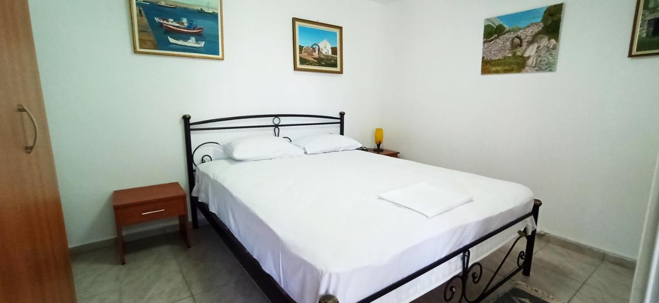 Maris Full Apartment With Roof Garden Access Chios Town Exterior photo